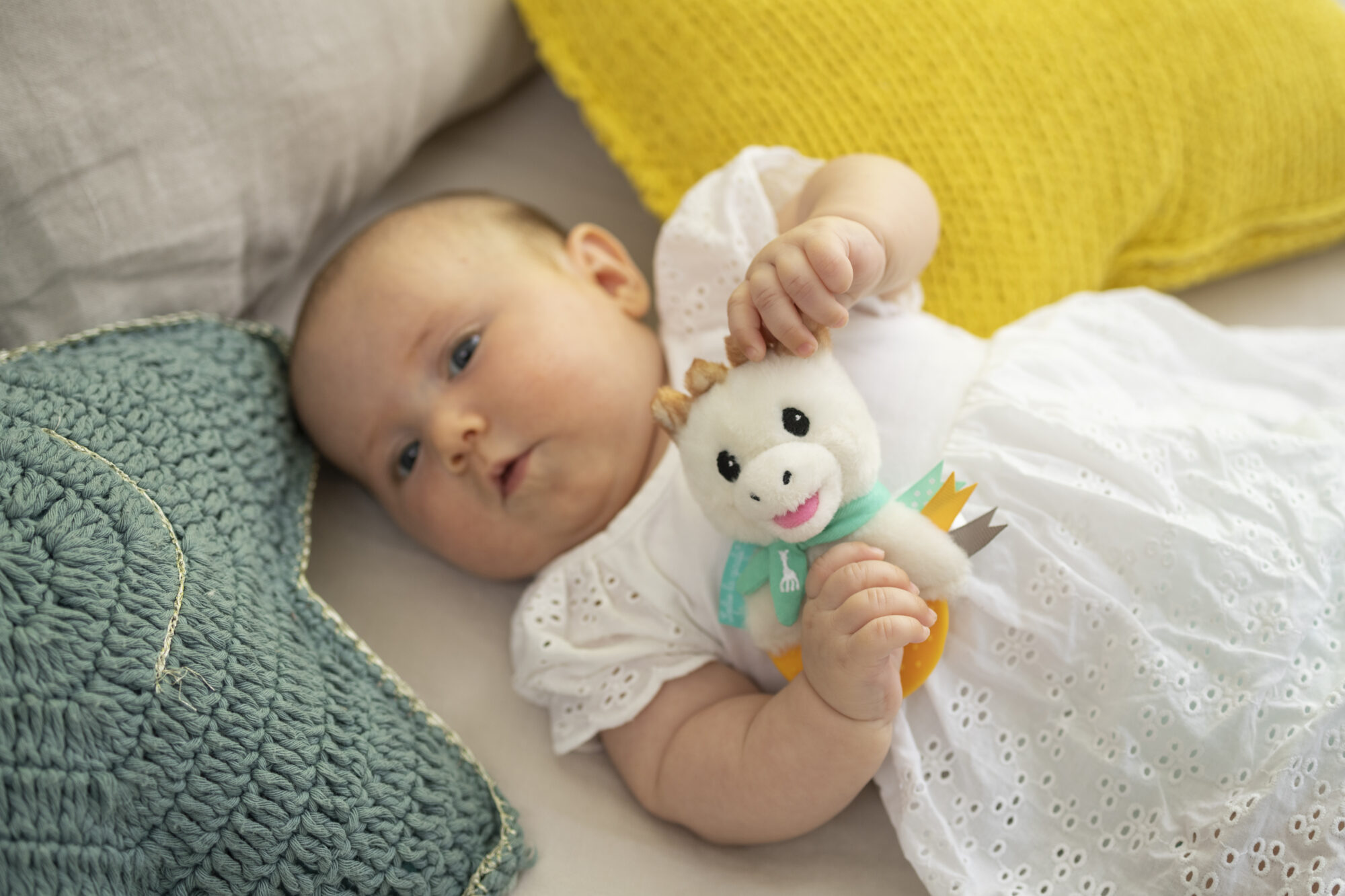 Pluszowa gryzako-grzechotka - obrazek 2