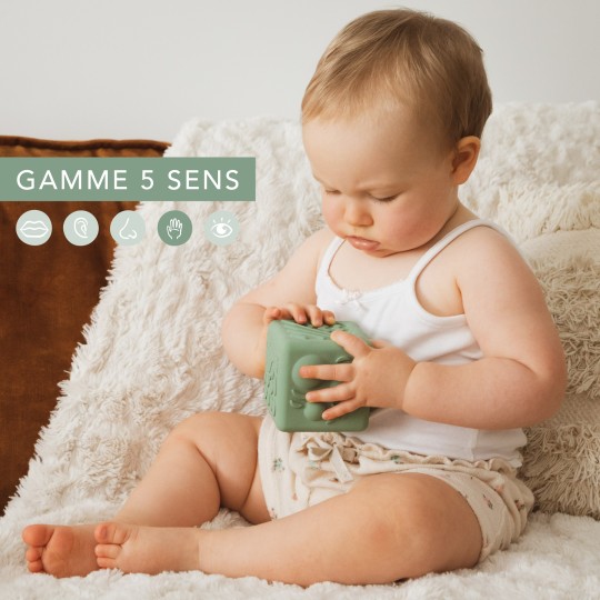 Kauczukowa kostka o zróżnicowanej powierzchni - obrazek 4