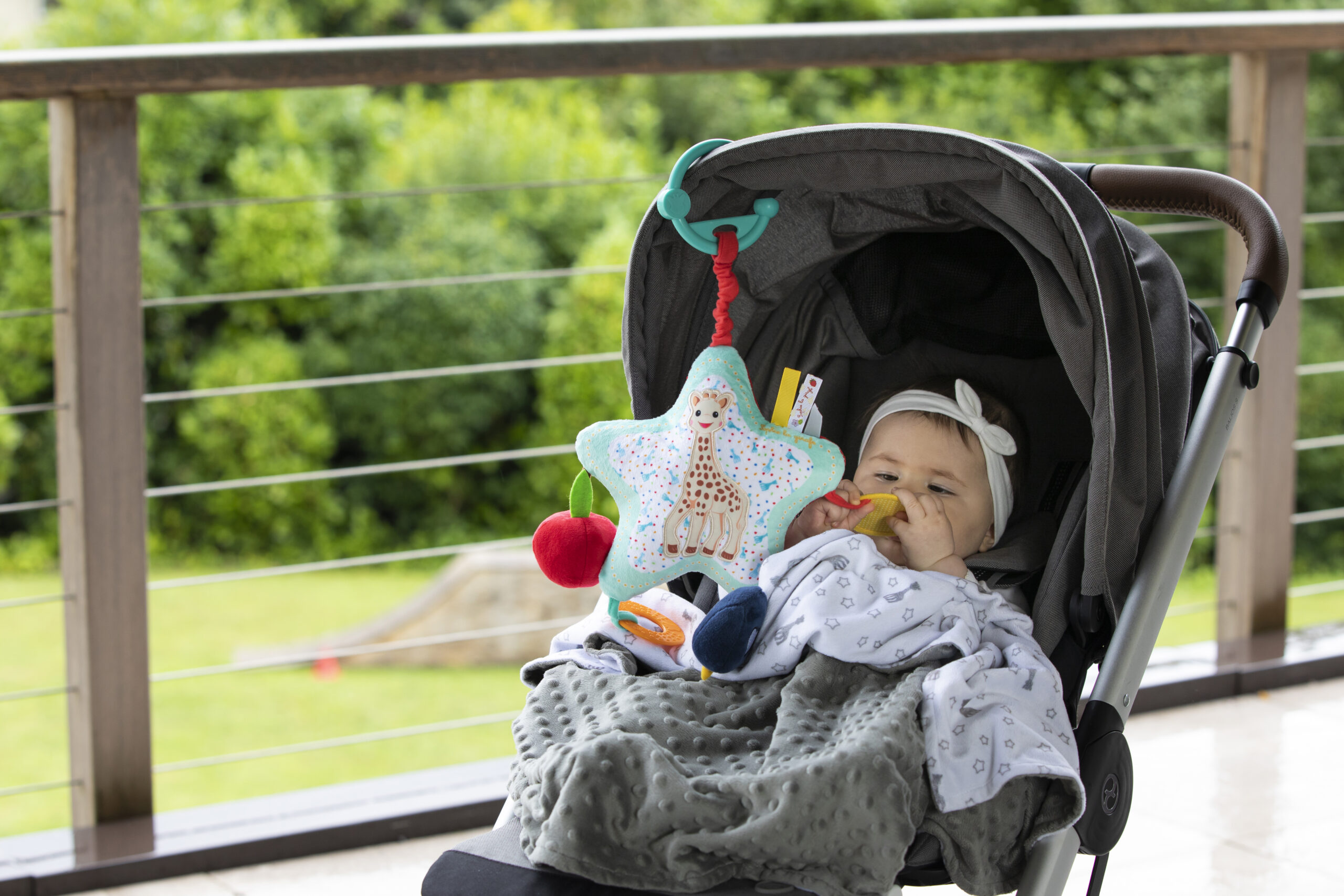 Zabawka Gwiazda Dziecko w wózku